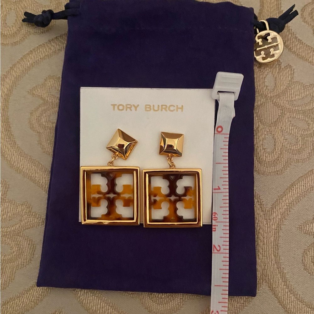 Tory Burch Gold tone Tortoise Earrings
